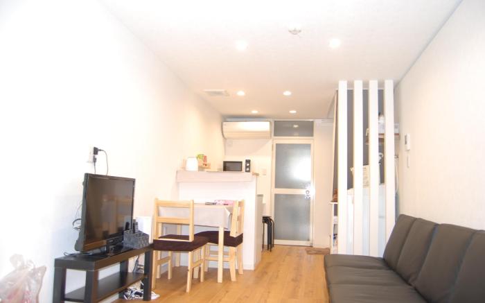 Namba Shin-Imamiya Station1 minute  Private room 