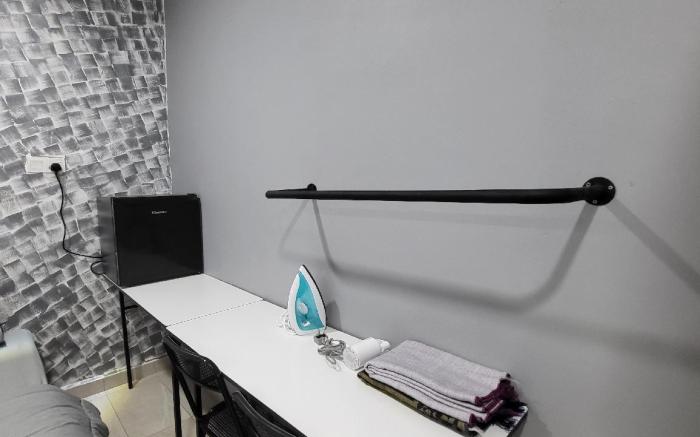 Fella Studio Bandar Baru Uda Three Queen Beds 9