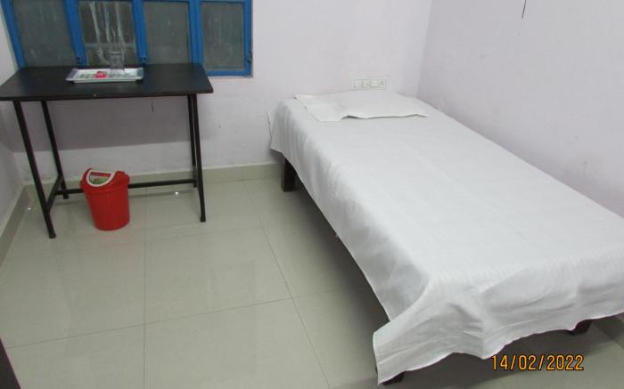 Ashish Guest House Goverdhan Vilas