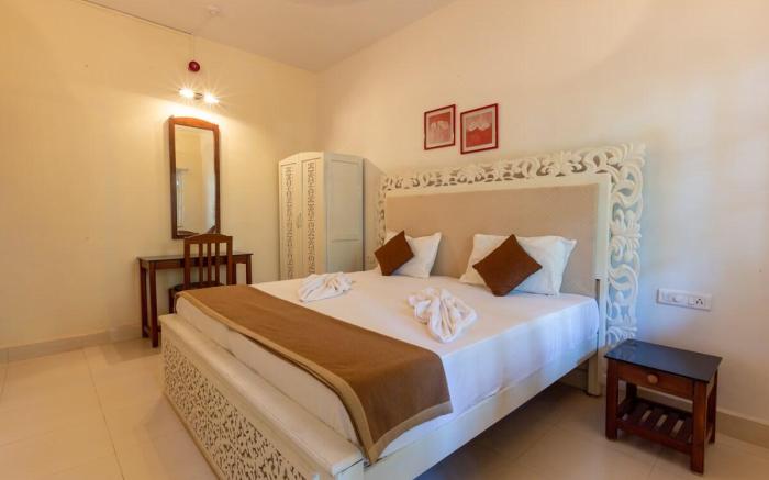 RoomzAway 4806 Enjoy Pool, WiFi, Kitchen & Parking