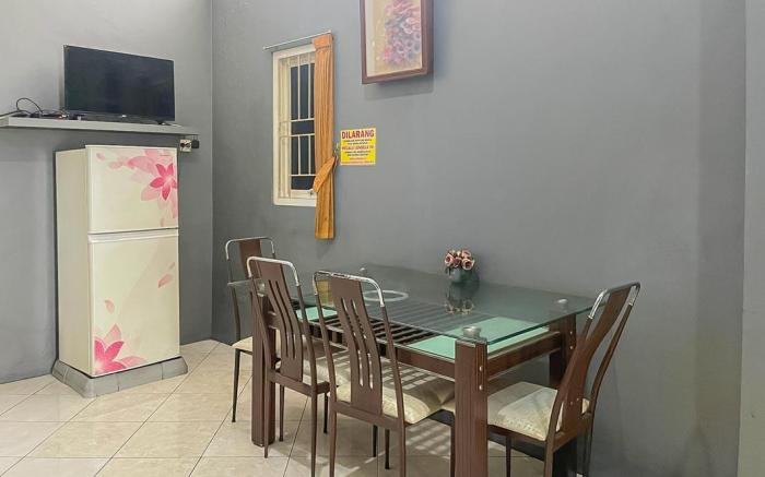 Monalisa Homestay Mitra RedDoorz
