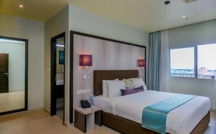 Aura Suites