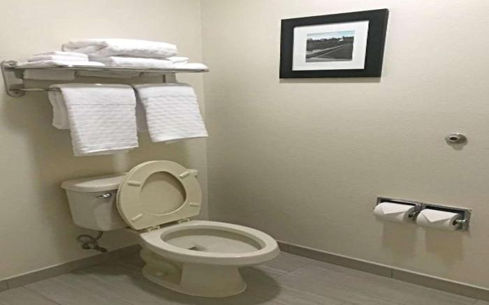 Comfort Inn & Suites O'Fallon - St. Louis Area