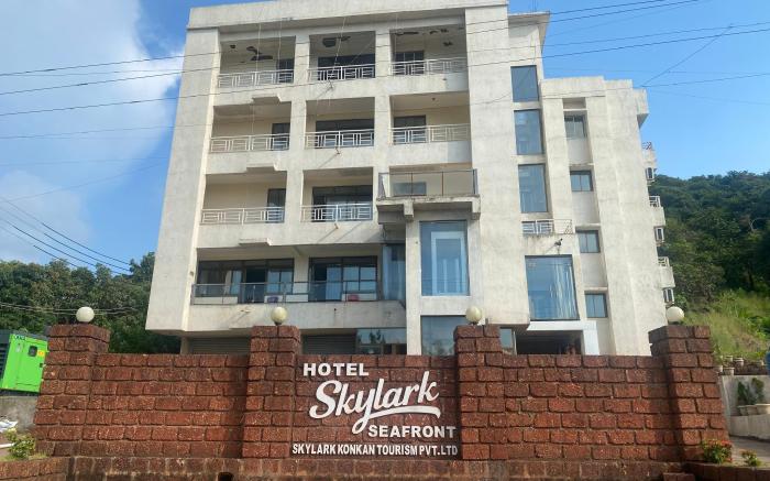The Byke Skylark Seafront Resort, Dapoli