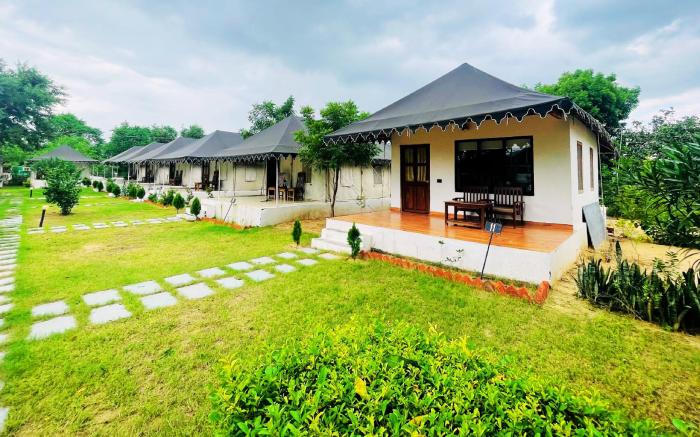 Cattle Inn - Luxury Tents Resort Pushkar