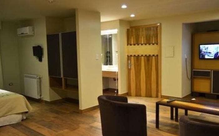 Plaza Paradiso Petit Hotel