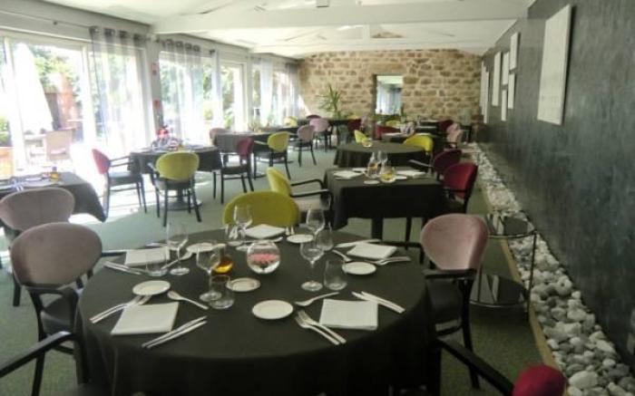 Le Carre d'Alethius Logis Hotel Restaurant