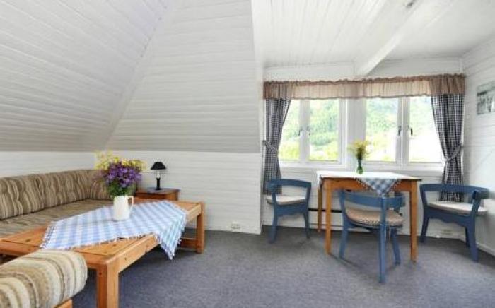 Fjærland Fjordstove Hotell - Huseby Hotelldrift AS