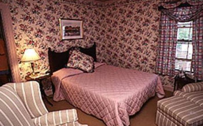Harborview Inn
