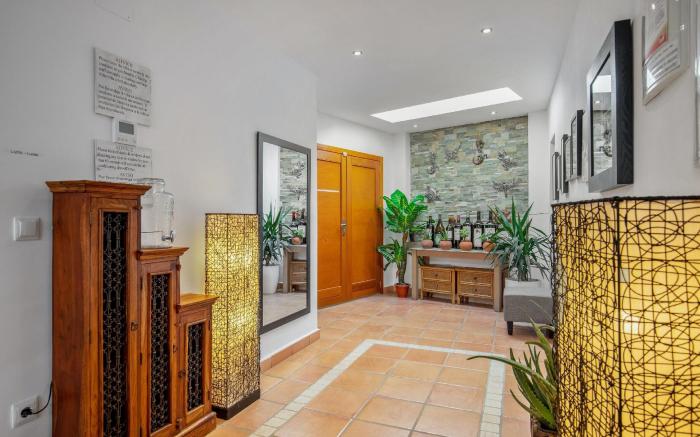 Entire house - 7 bedroom Villa for 15 ppl Heated pool, sauna, hot tub on El Valle Golf, Murcia