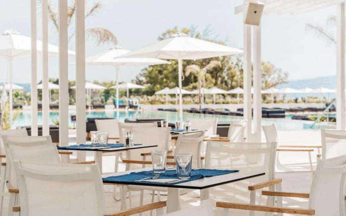 Gennadi Grand Resort