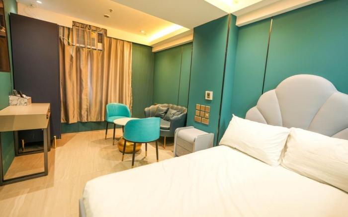 Sunny Day Hotel