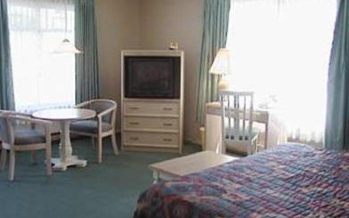 La Hacienda Motel
