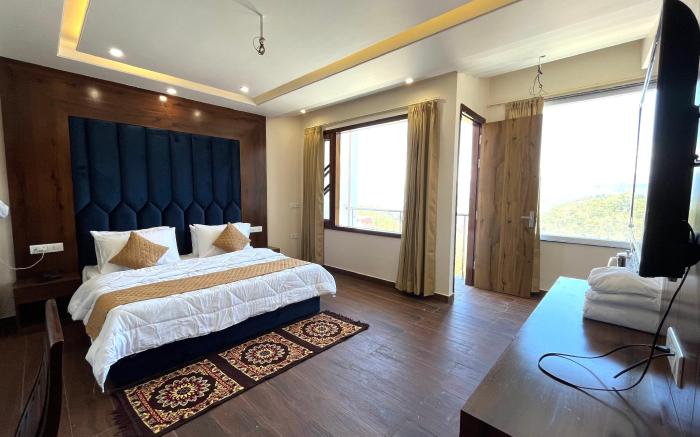 Hotel Pines And Peaks by Tws Hotels