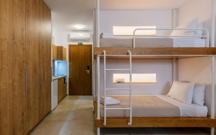 Mykonaki Hotel