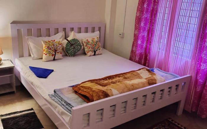 Sleep inn  AC extra Chargeable 