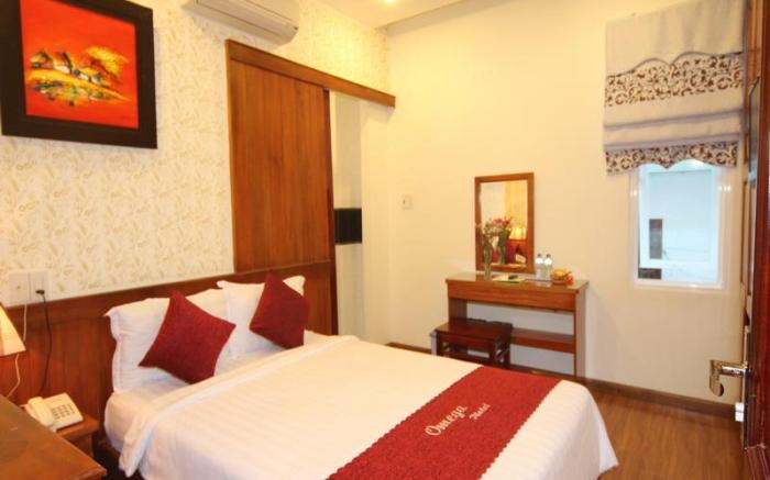 Omega Da Nang Beach Hotel