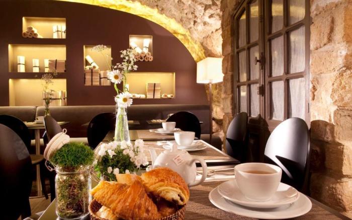 Hotel Verneuil