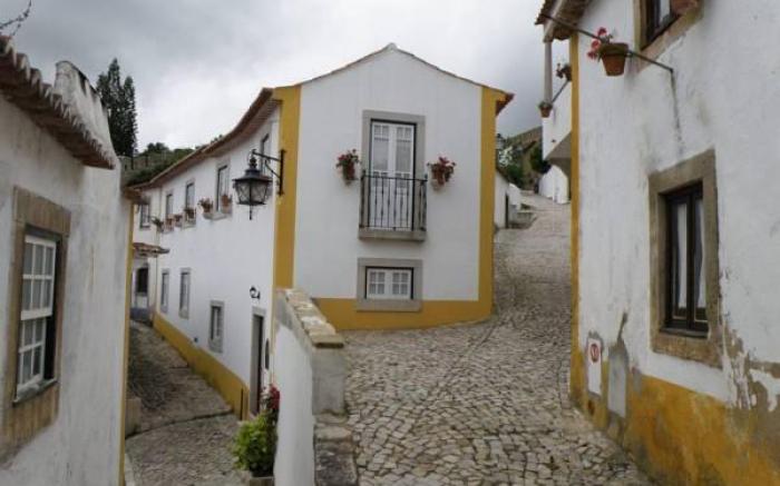 Casa de S. Thiago de Obidos