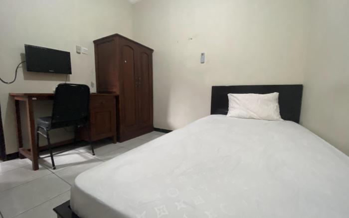 SPOT ON 92544 Senja Homestay