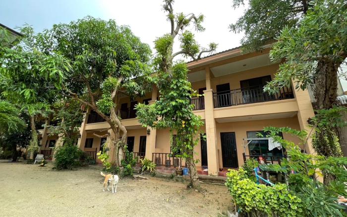 Bank Guesthouse - Surat Thani