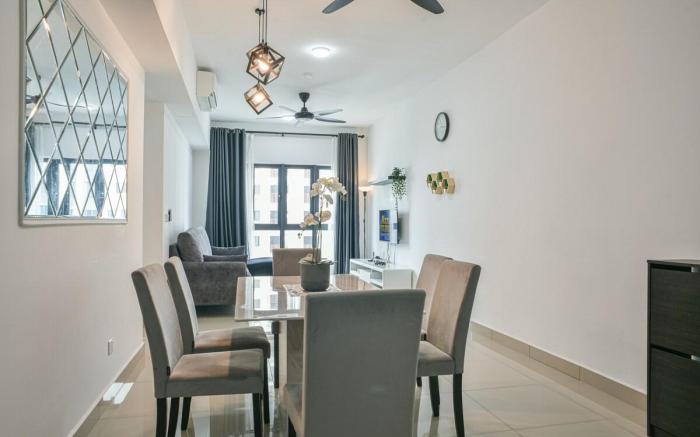 PlayStaytion Centura 3 Bedroom 2 Bathroom by RBNB