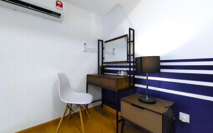 MRT Link EkoCheras Opulence Designer Suite by MOKA