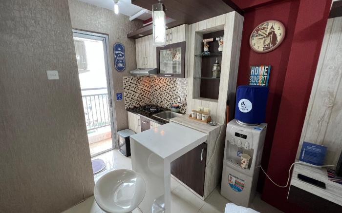 RedLiving Apartemen Bassura City - Ens Room