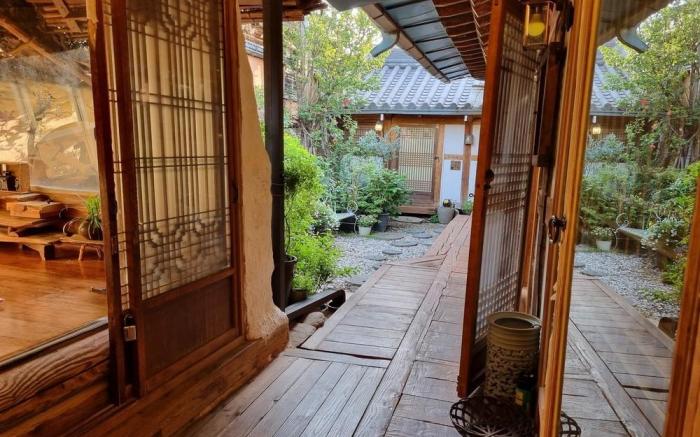 Lee Taek-gu Sarangchae Private Pension