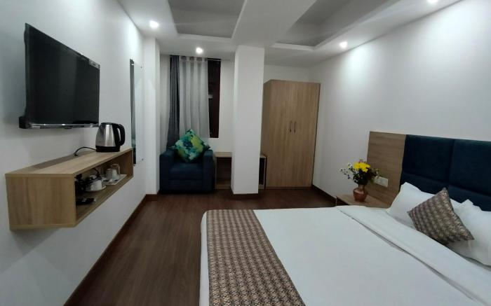 Shanol Residency