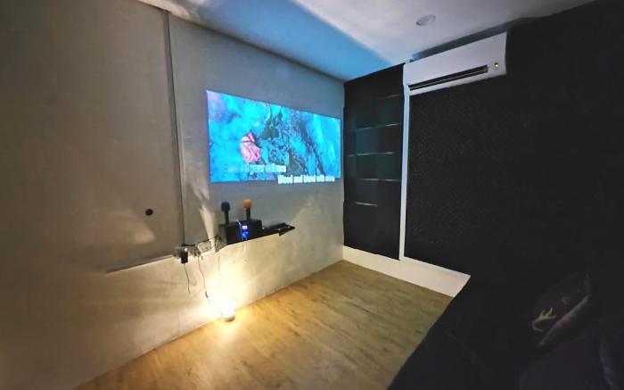Karaoke & Snooker 3BR 14~18pax 4min WALK to Jonker