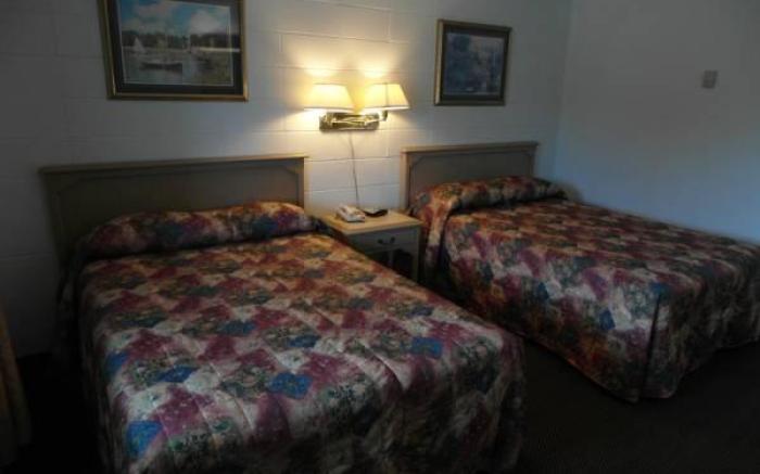 Arnprior Motor Inn