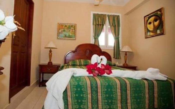 Hotel Discovery