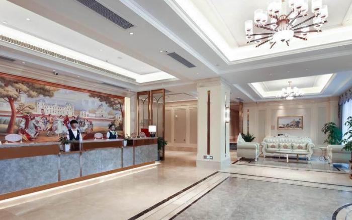 Vienna Hotel Changsha Yuelu Mountian University Town Xihu Park