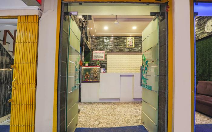 FabHotel Shri Ram Kashi