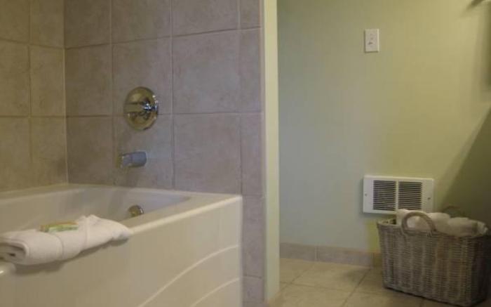 Anacortes Ship Harbor Inn