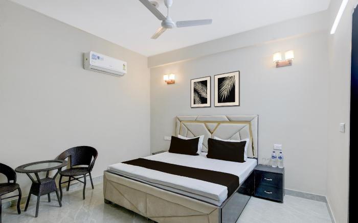 Hotel O Regal Garden