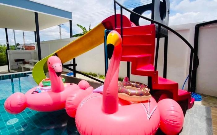 Patteera Pool Villa Sattahip Chonburi