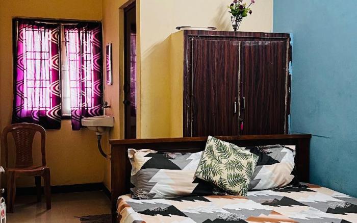 Hotel O 812390 Shri Vinayaka Inn Rooms