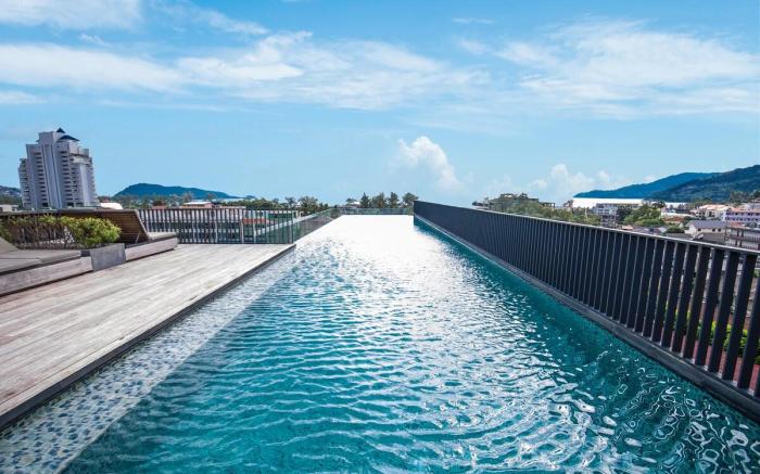 The DECK 闹中取静 巴东繁华黄金地段,无边双游泳池&健身房,温馨一室一厅带厨卫 24小时保安