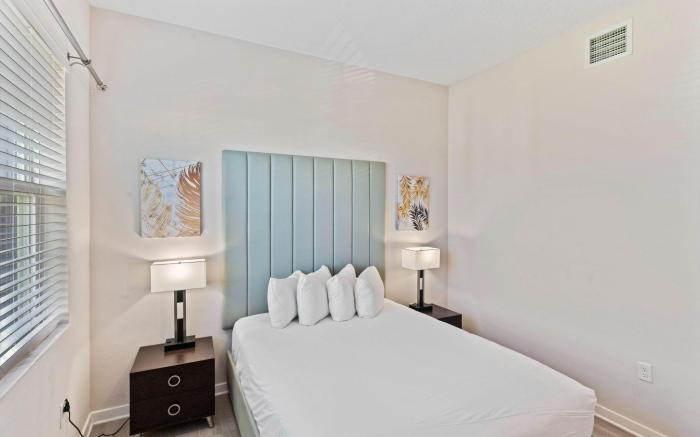 4012 Breakview Drive #410