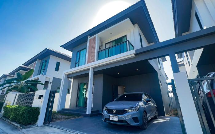 New Detached Villa with 3 Bedrooms in Pattaya City Center
