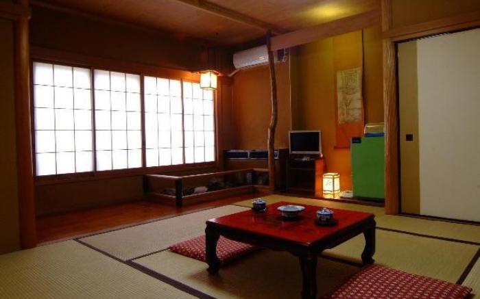 Tsukinoya                                                                                       