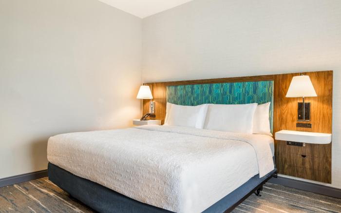 Hampton Inn by Hilton Fort Myers Downtown