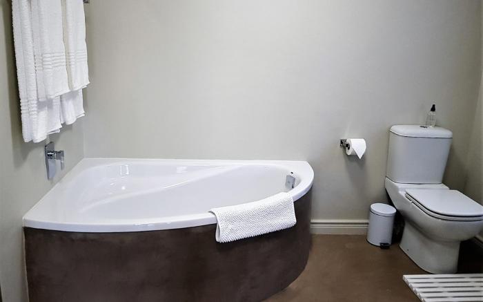 Four Palms Accommodation