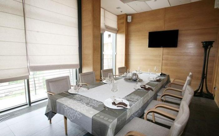 CityHotel