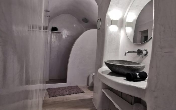 Lamarcave Hous