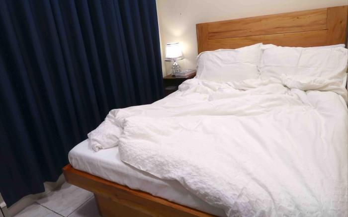 The Amyzing Suite -2BR Condotel
