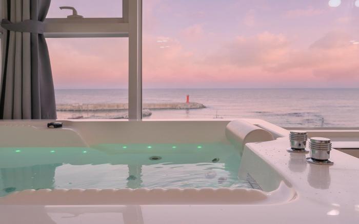 Gangneung Pension G7 Spa Pension