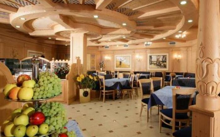 Hotel Garni La Roccia